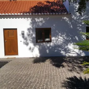 Casinha Laranja Monchique